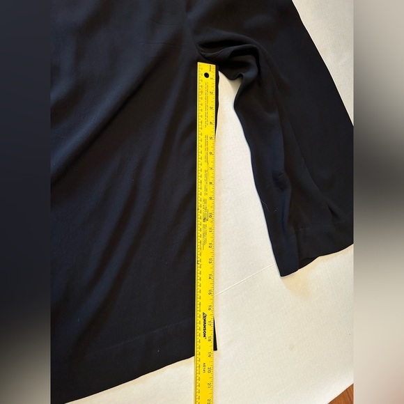 Madewell pull on wide leg crop pant with hand pockets in true black Sz-XS.  F4 - Picture 12 of 14